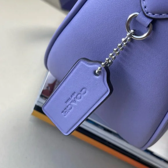 (new+tag) Coach smooth leather shoulder bag/ crossbody halfmoon violet